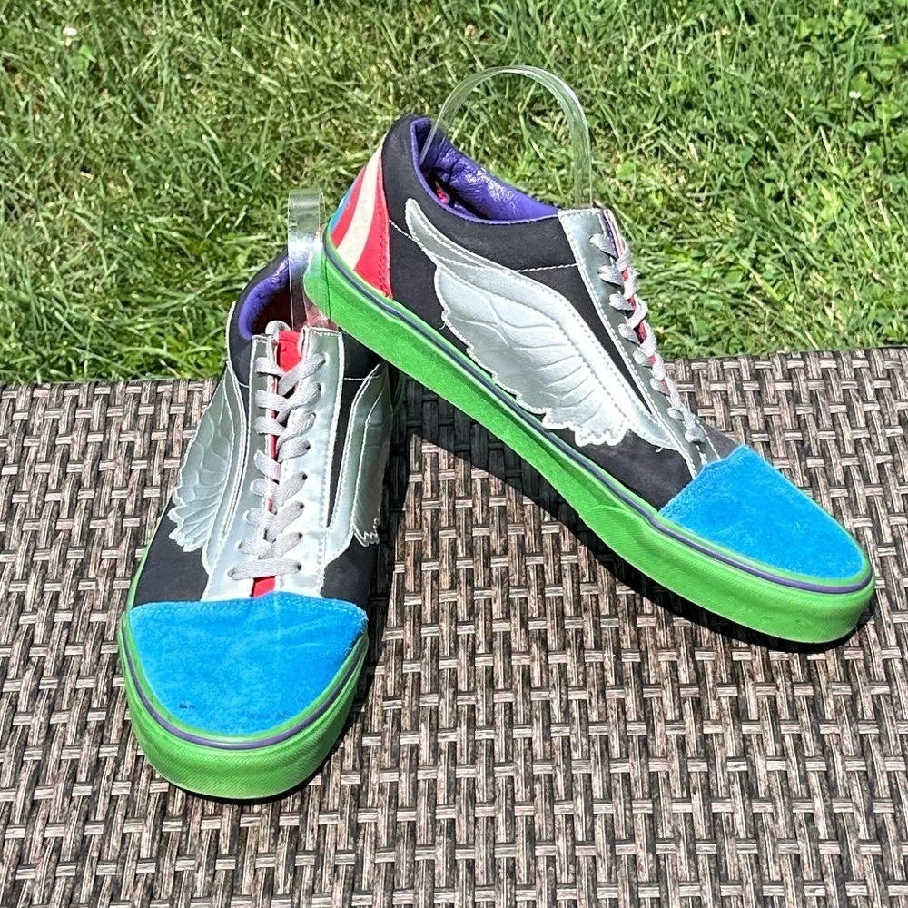 Vans x Marvel Avengers Captain America Old Skool Sneakers - Size 12